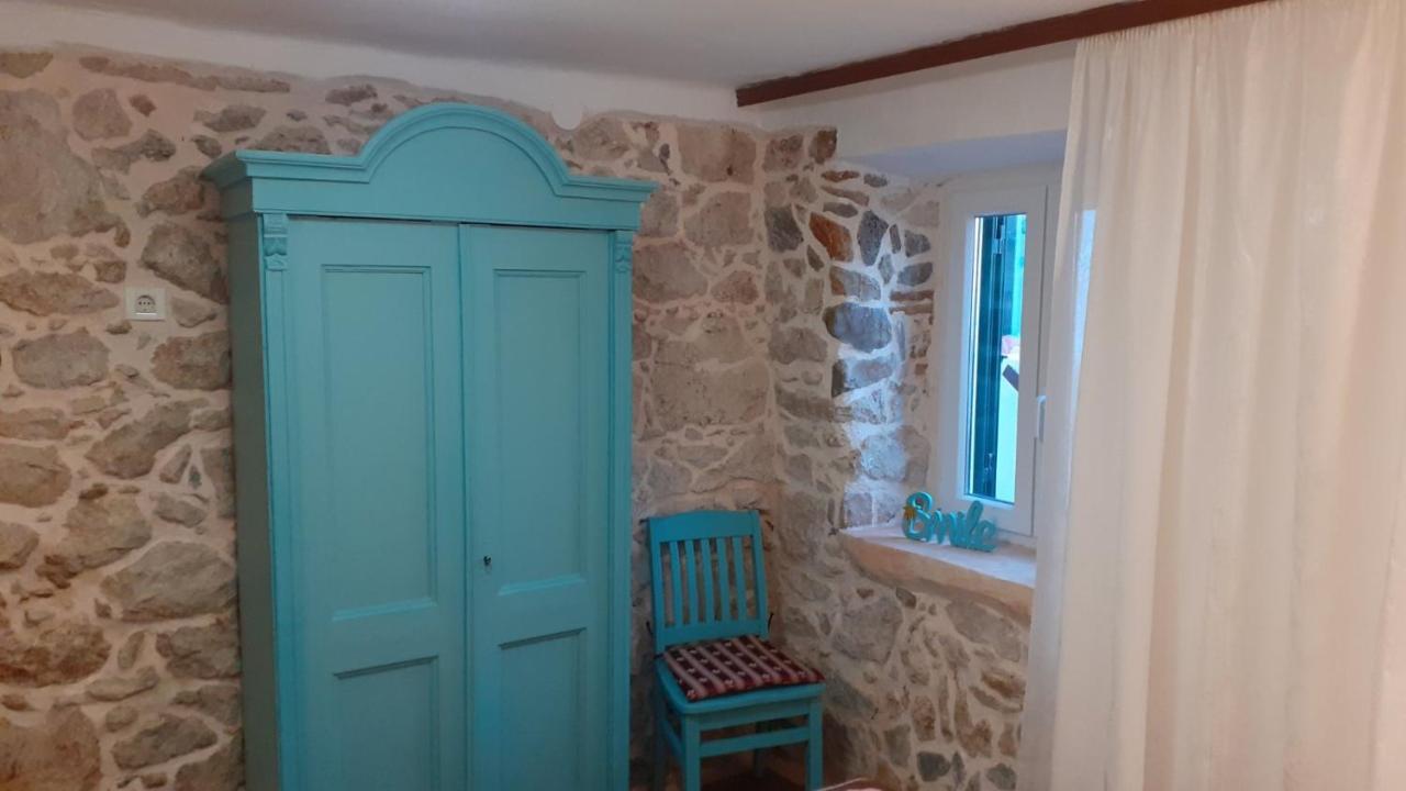 Apartman Manuela Baska  Bagian luar foto